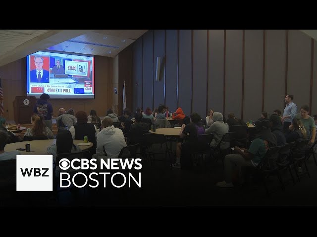 ⁣Framingham State University students anxiously watch election results