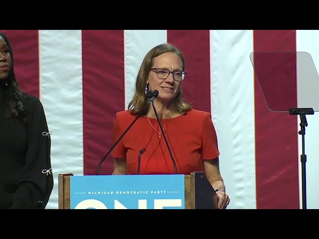 ⁣Kimberly Anne Thomas speaks at watch party in Detroit