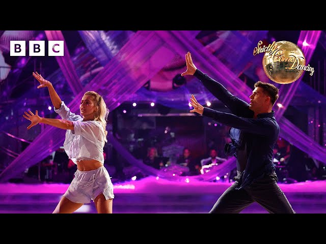 ⁣Tasha Ghouri and Aljaz Škorjanec Couple’s Choice to What About Us by P!nk ✨  - BBC