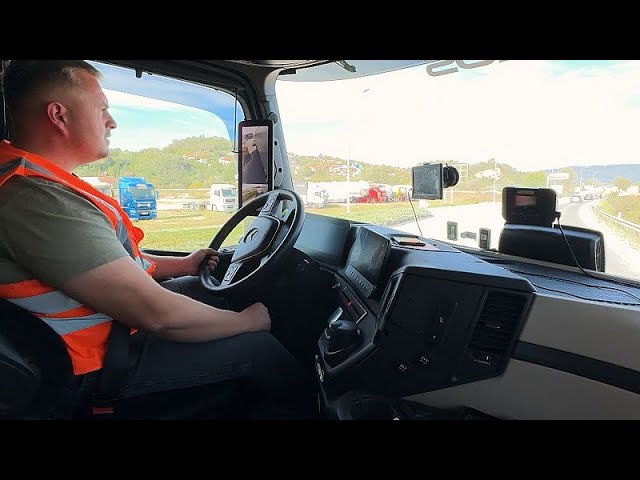 ⁣Road to a European future: Bosnia and Herzegovina speeds up highway construction