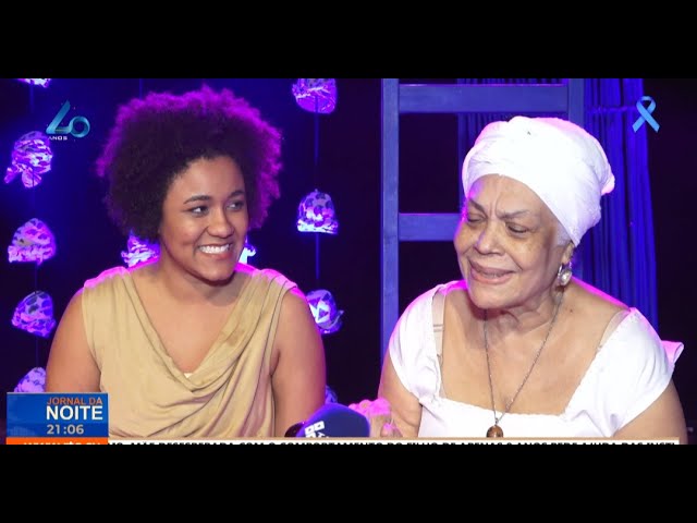 ⁣"Mãe Baiana" marca estreia internacional da atriz brasileira Dja Marthins, aos 81 anos de 