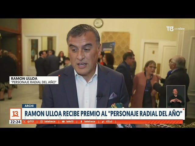 ⁣Ramón Ulloa recibe premio al "personaje radial del año"