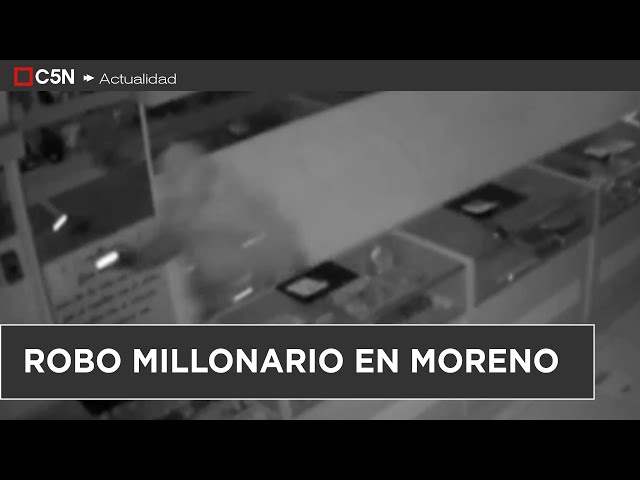 ⁣ROBO MILLONARIO a una JOYERÍA de MORENO: SE LLEVARON $20 MILLONES en 7 MINUTOS