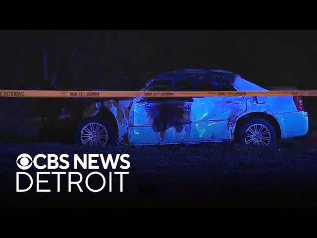 ⁣2 women killed in fiery crash on Detroit's east side