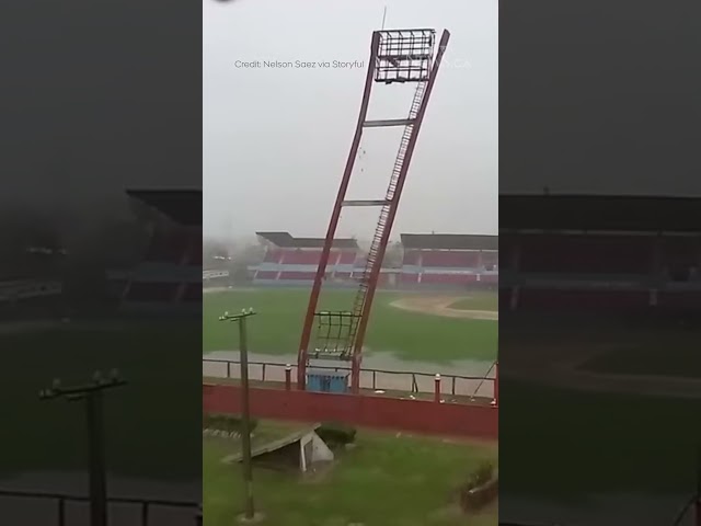 ⁣Hurricane Rafael takes down stadium light in Cuba