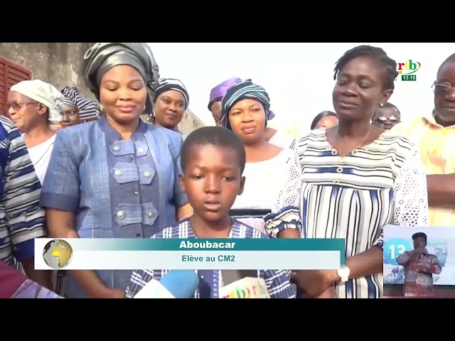 ⁣A Bobo-dioulasso, à l'école primaire Lafiabougou A, les élèves cultivent leur sens du patriotis