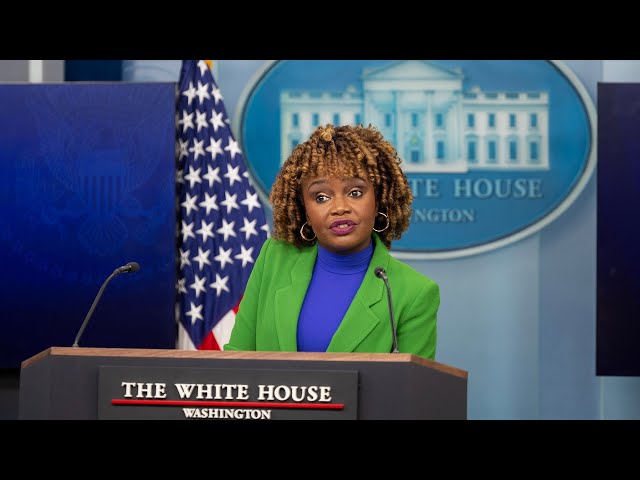 ⁣Watch Live: First White House press briefing since Trump won the election | CBS News