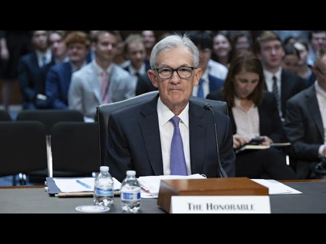 ⁣LIVE: Federal Reserve Chair Jerome Powell holds news conference on interest rate cut announcement