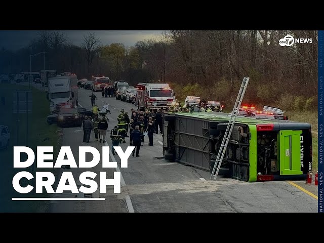 ⁣28 people hospitalized after tour bus en route to Niagara Falls crashes