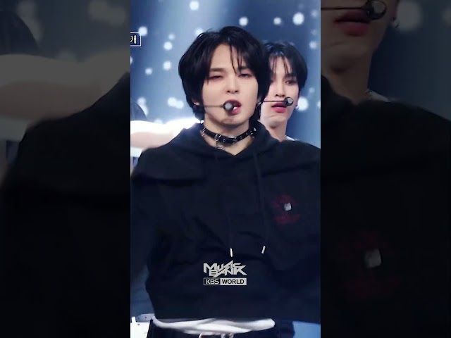 ⁣UNIVERSE - EPEX #UNIVERSE #EPEX #イペクス #이펙스 #Shorts #MusicBank | KBS WORLD TV