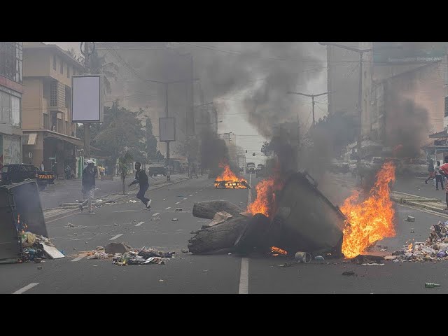 ⁣Scrutin du 9 octobre contesté : la police affronte des manifestants à Maputo