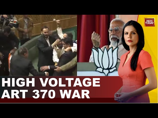 ⁣Seven At 7 With Preeti Choudhry LIVE: High Voltage Art 370 War | PM's Big Attack On Art 370 �