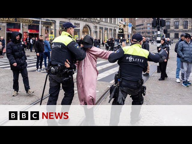 ⁣Israeli football fans attacked in Amsterdam, officials say | BBC News