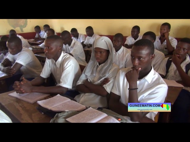 ⁣Lycée Filima (Kamsar, Boké : Mamoudou Soumah, le proviseur, appelle au soutien dénonce le vandalisme