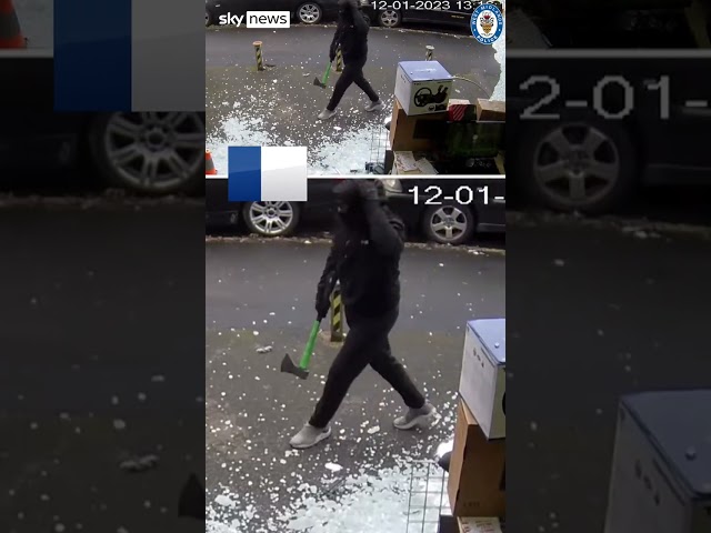 ⁣Gang who attacked shop with shotguns convicted