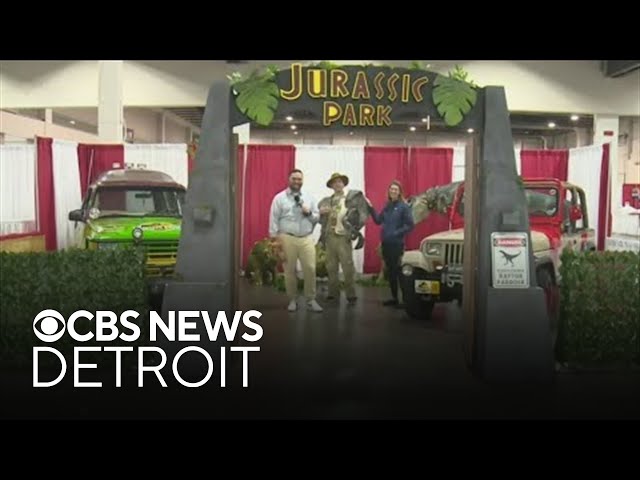 ⁣Take a walk through Jurassic Park at the 2024 Motor City Comic Con