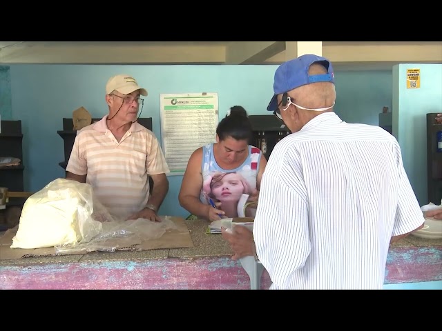 ⁣Aseguran distribución del arroz de la canasta familiar normada en #LasTunas