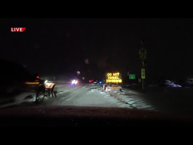 ⁣Roads east of Denver blocked, impassable due to snow storm