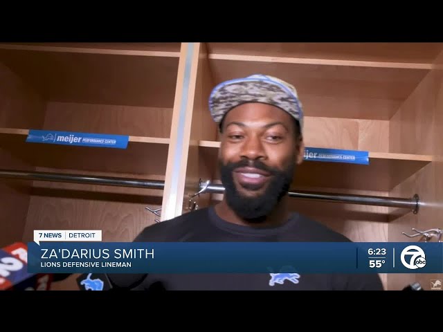 ⁣Za'Darius Smith explains 'SMH' tweet as he joins Lions, grabs No. 99