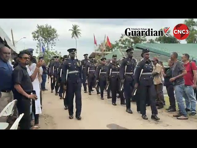 ⁣Many turn out for final farewell for PC Banahar