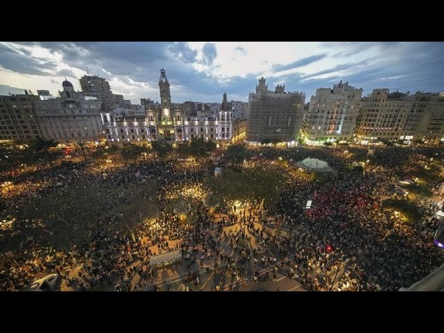 ⁣Thousands protest in Valencia against Spanish authorities' response to flooding