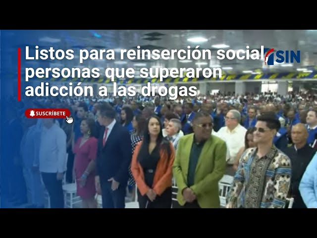 ⁣Listos para la reinserción social, decenas de personas que superaron la adicción a las drogas