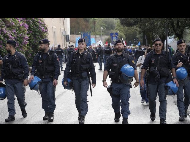 ⁣Manifestaciones extremistas y enfrentamientos con la Policía en Bolonia