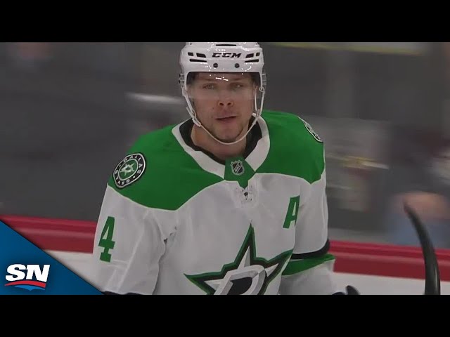 ⁣Miro Heiskanen Strikes Twice In Under Two Minutes To Add To Stars' Lead