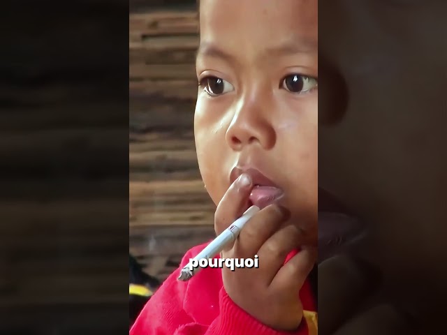 ⁣A 4 ans, il fume pour se calmer 