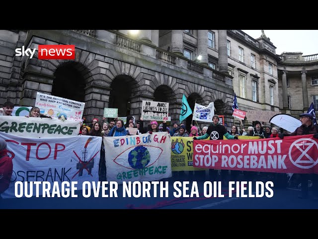 ⁣Climate: Protests in Edinburgh over North Sea oil fields