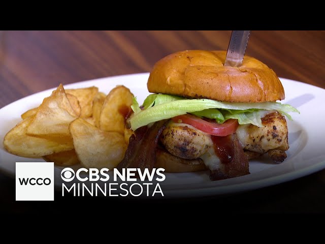 ⁣Hen House's chicken sandwich named the best in the country