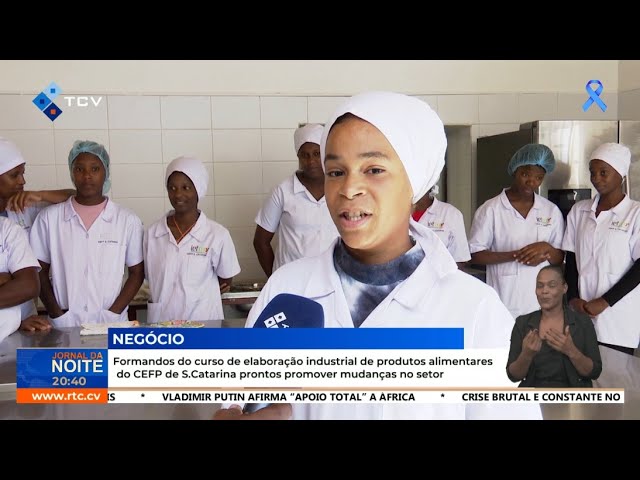 ⁣Formandos do curso de elaboração industrial de produtos alimentares do CEFP de S. Catarina prontos