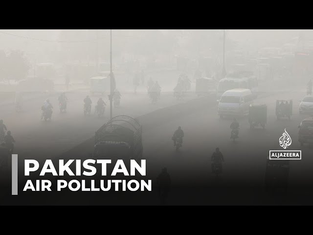 ⁣Pakistan air pollution: Smog creating dangerous conditions in major cities