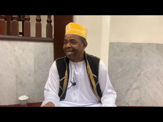 ⁣MORONI     DARASSA. N*4 , Al-Fikihi  Aswalat = Al-Huchunnn Par Dr Abdourhman