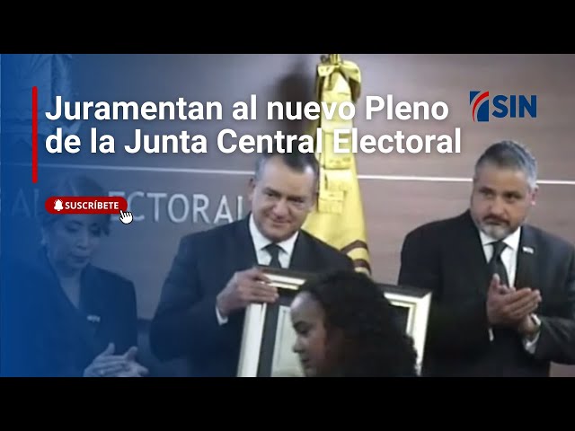 Juramentan al nuevo Pleno de la Junta Central Electoral