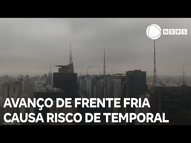 ⁣Avanço de frente fria provoca risco de temporal