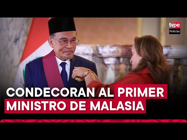 ⁣Presidenta Dina Boluarte condecora al primer ministro de Malasia con orden El Sol del Perú