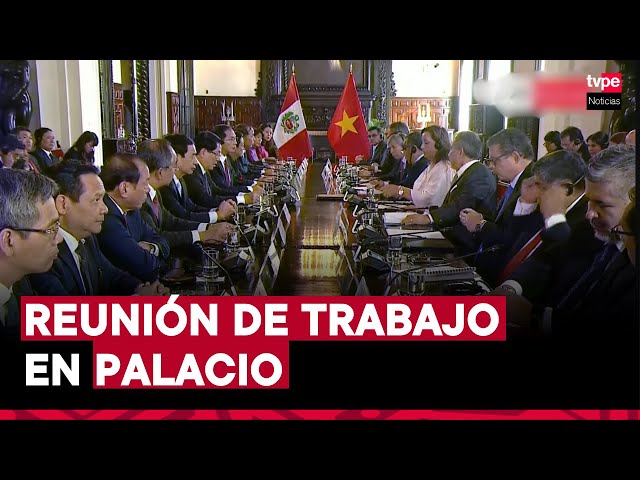 ⁣Presidenta Dina Boluarte participa en reunión de trabajo con la comitiva de Vietnam