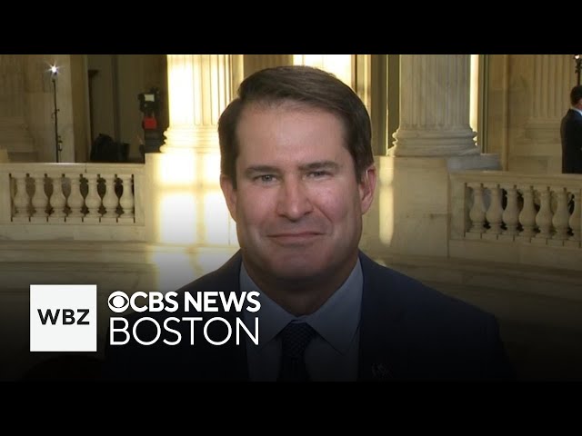 ⁣Rep. Seth Moulton addresses backlash over trans athletes comments, Democrats' messaging problem