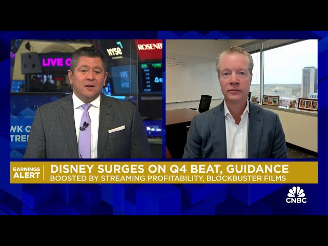 ⁣Disney's multi-year guidance shows confidence in business model, says Guggenheim's Michael