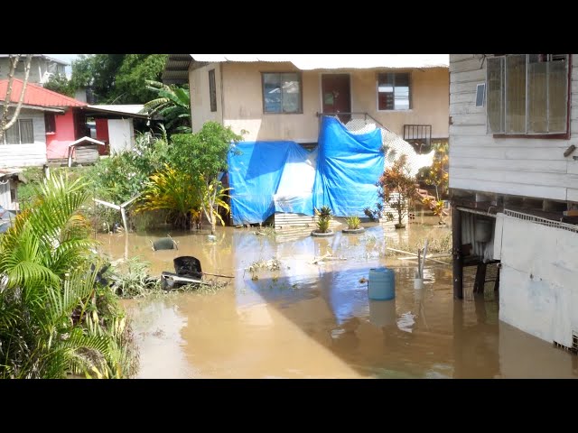 ⁣South Residents Begin Flood Clean Up