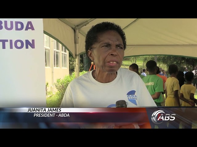 ⁣STUDENTS RECEIVE FOOD FOR THOUGHT IN EXPO ON WORLD DIABETES DAY