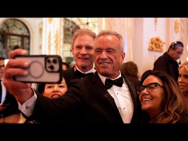 ⁣Aux Etats-Unis, Donald Trump nomme l'antivax Robert Kennedy Jr. ministre de la santé