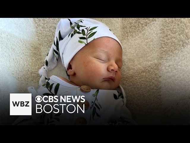 ⁣WBZ-TV's Anna Meiler gives birth to baby boy