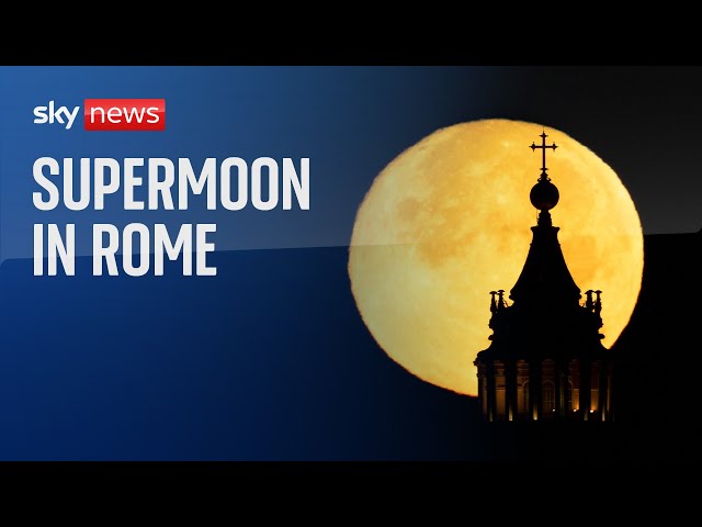 ⁣Watch live: The fourth and last supermoon of 2024 in Italy