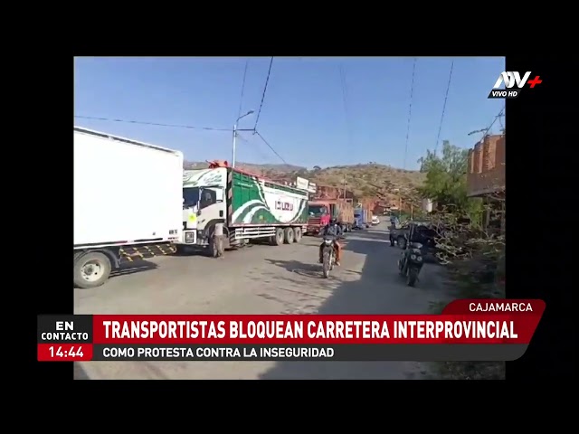 ⁣Cajamarca: Transportistas bloquean carretera interprovincial como protesta contra la inseguridad