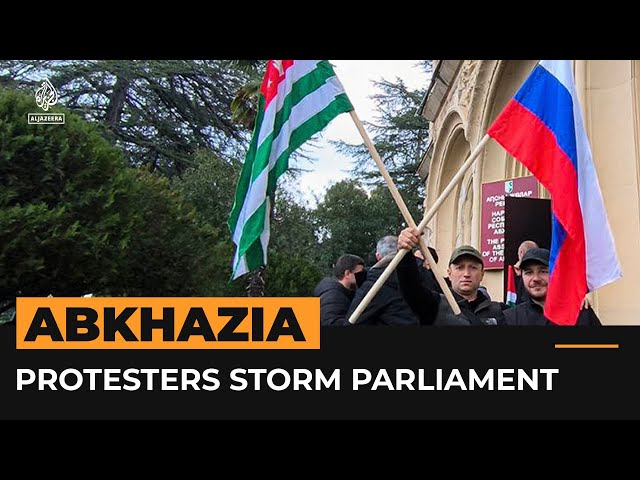 ⁣Protesters storm parliament in Abkhazia | #AJshorts