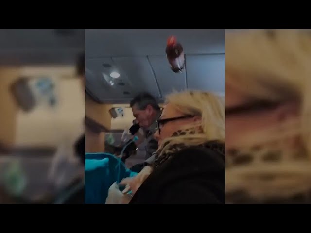 ⁣Flight forced to return after severe turbulence