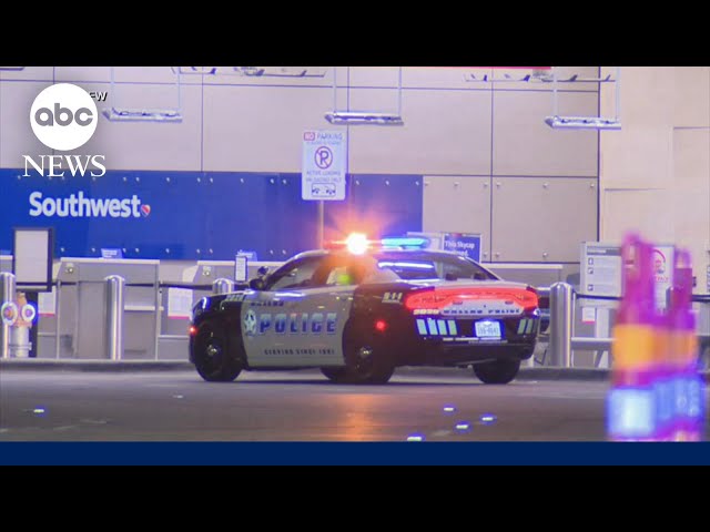 ⁣Southwest aircraft struck by bullet in Texas