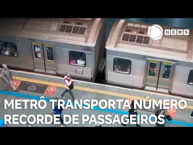 ⁣Metrô de São Paulo transporta número recorde de passageiros desde a pandemia